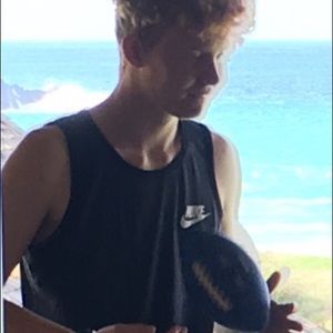 Meet your Posher, Sam